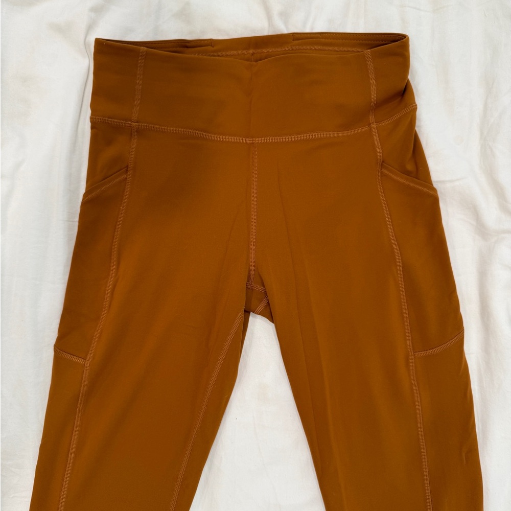 lululemon Wunder Train High-Rise Tight with Pockets